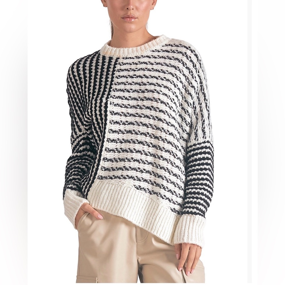 Elan Asymmetrical Striped Women's Sweater NWT